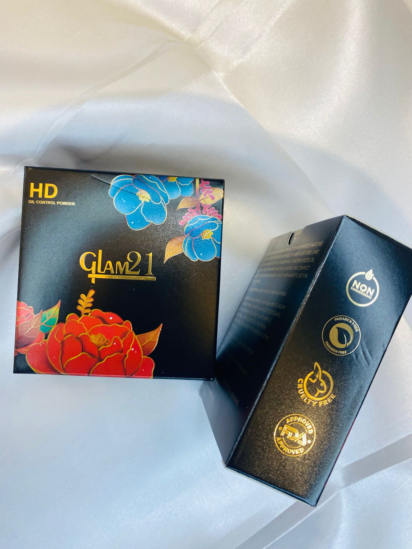 Glam21 2 In 1 HD Compact Powder