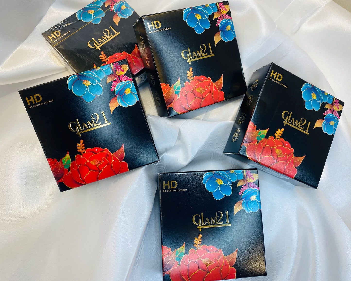 Glam21 2 In 1 HD Compact Powder