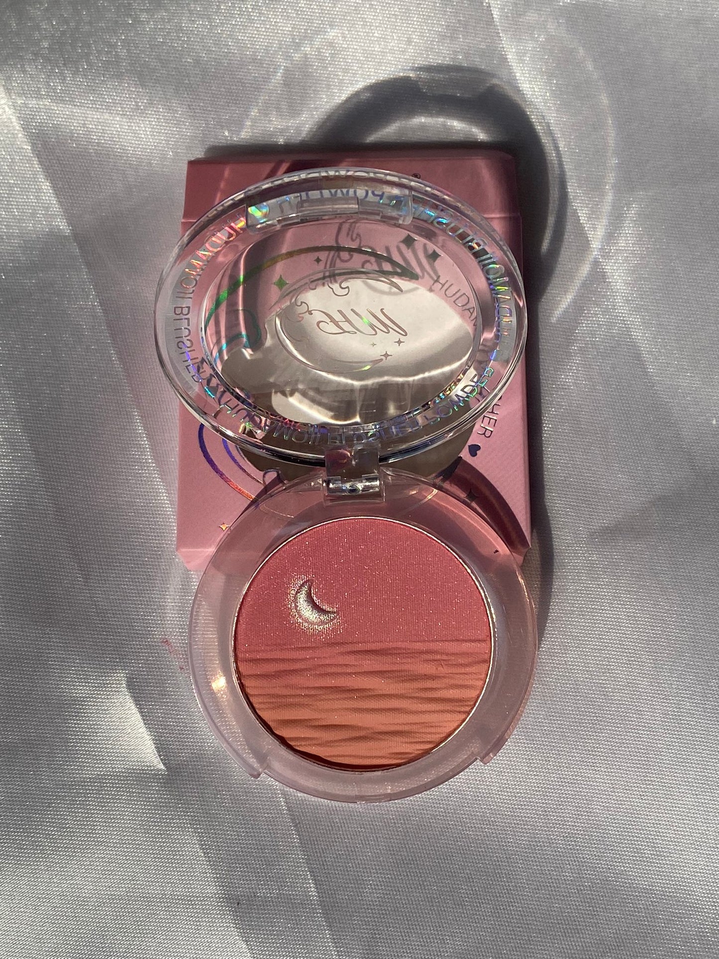 HUDAMOJI MOON BLUSH