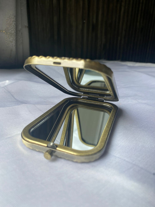 Vintage Compact Mirror