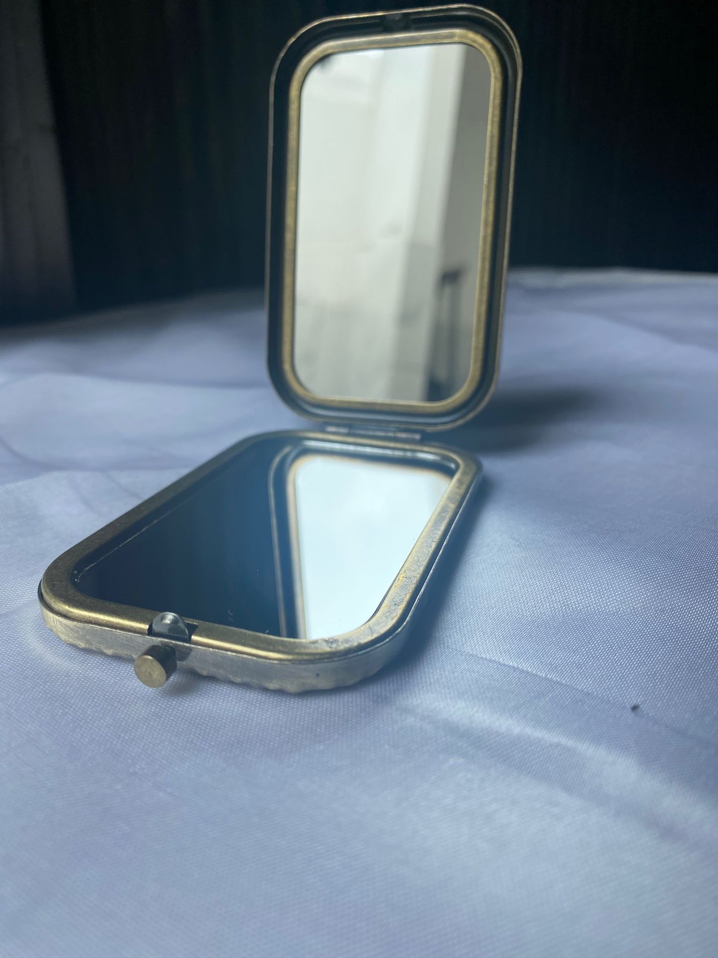 Vintage Compact Mirror