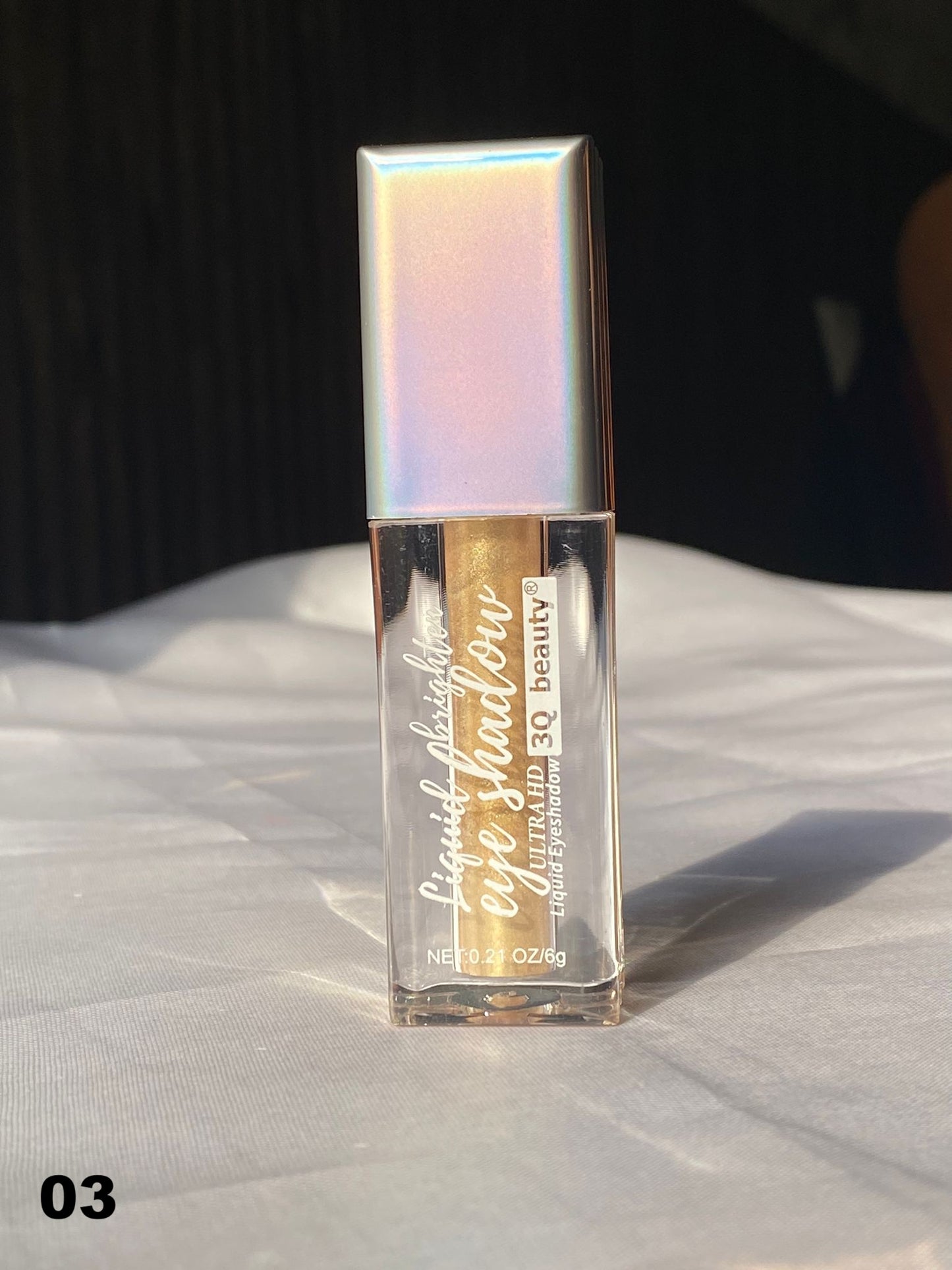 Beauty- Liquid Eyeshadow