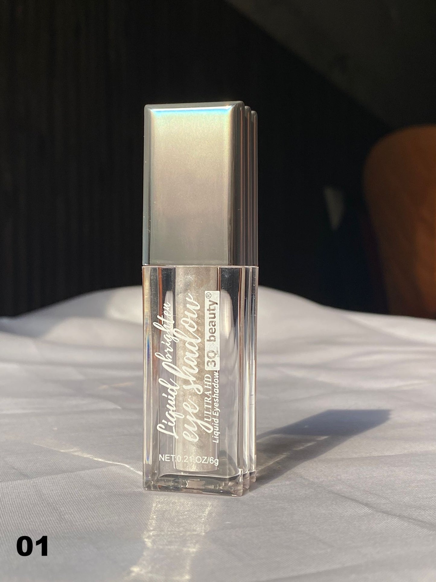 Beauty- Liquid Eyeshadow