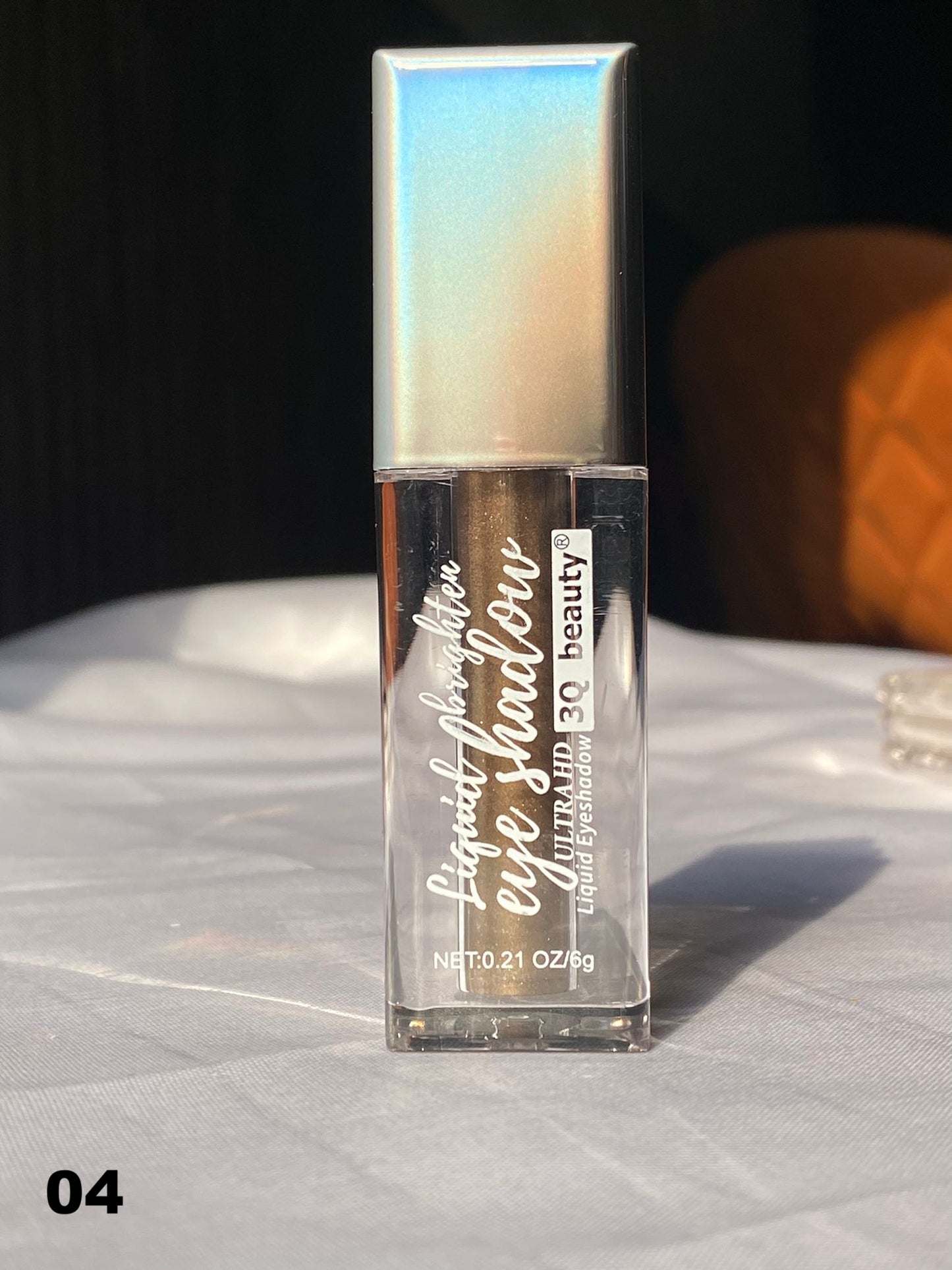 Beauty- Liquid Eyeshadow