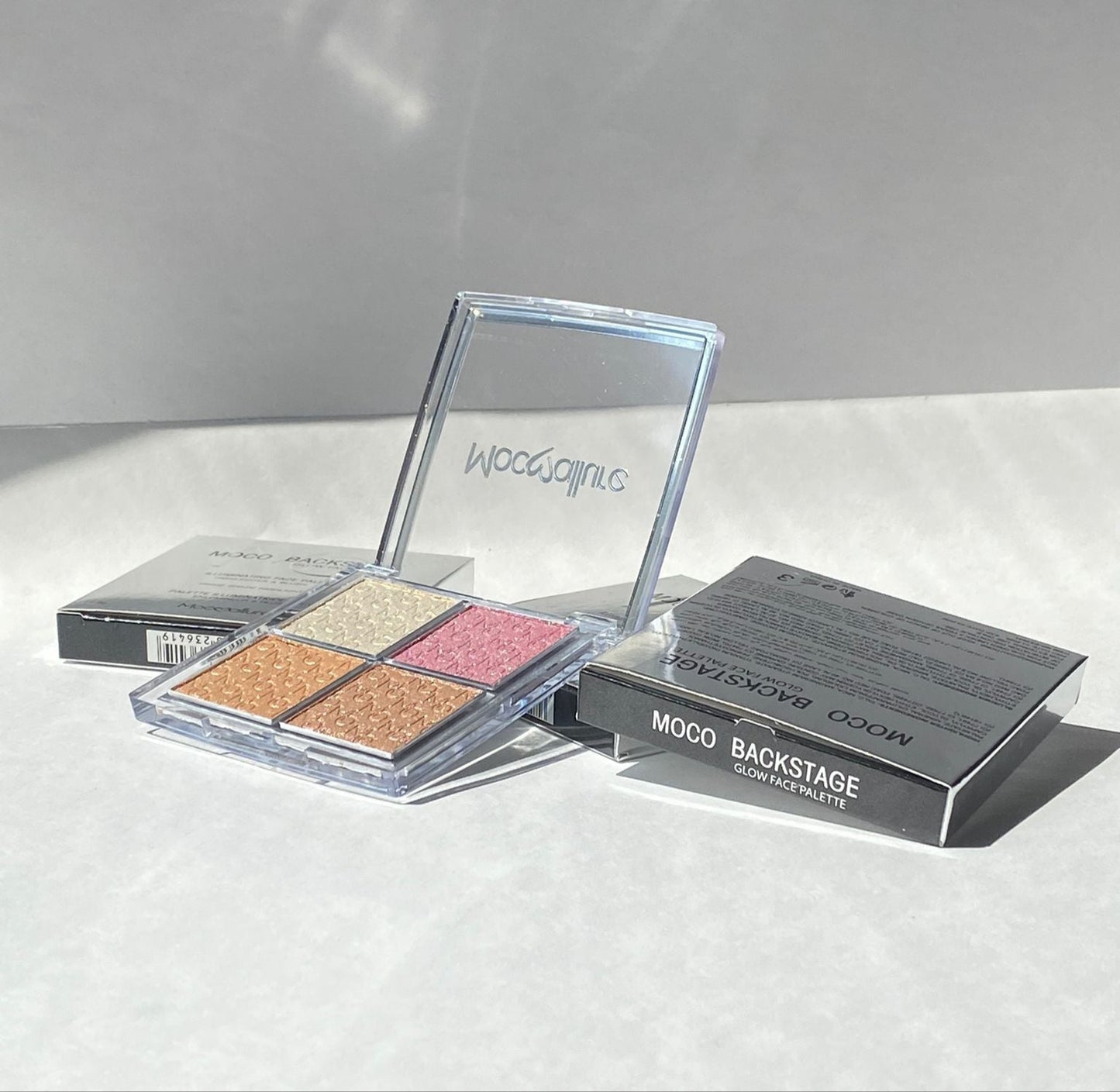 MOCO BACKSTAGE - Glow Face Palette presented by MOCALLURE