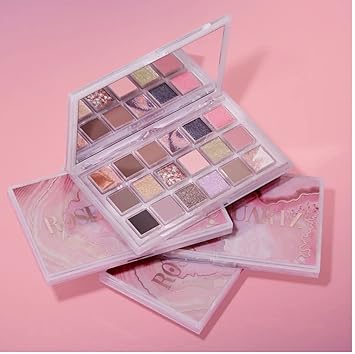 Huda Beauty Rose Quartz Eyeshadow Palette