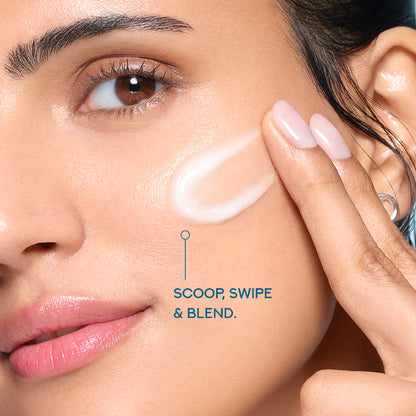 Ponds Super Light Gel Oil-Free Moisturize With Hyaluronic Acid & Vitamin E