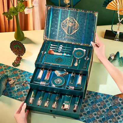 KOREAN TRADITIONAL MAKEUP KIT