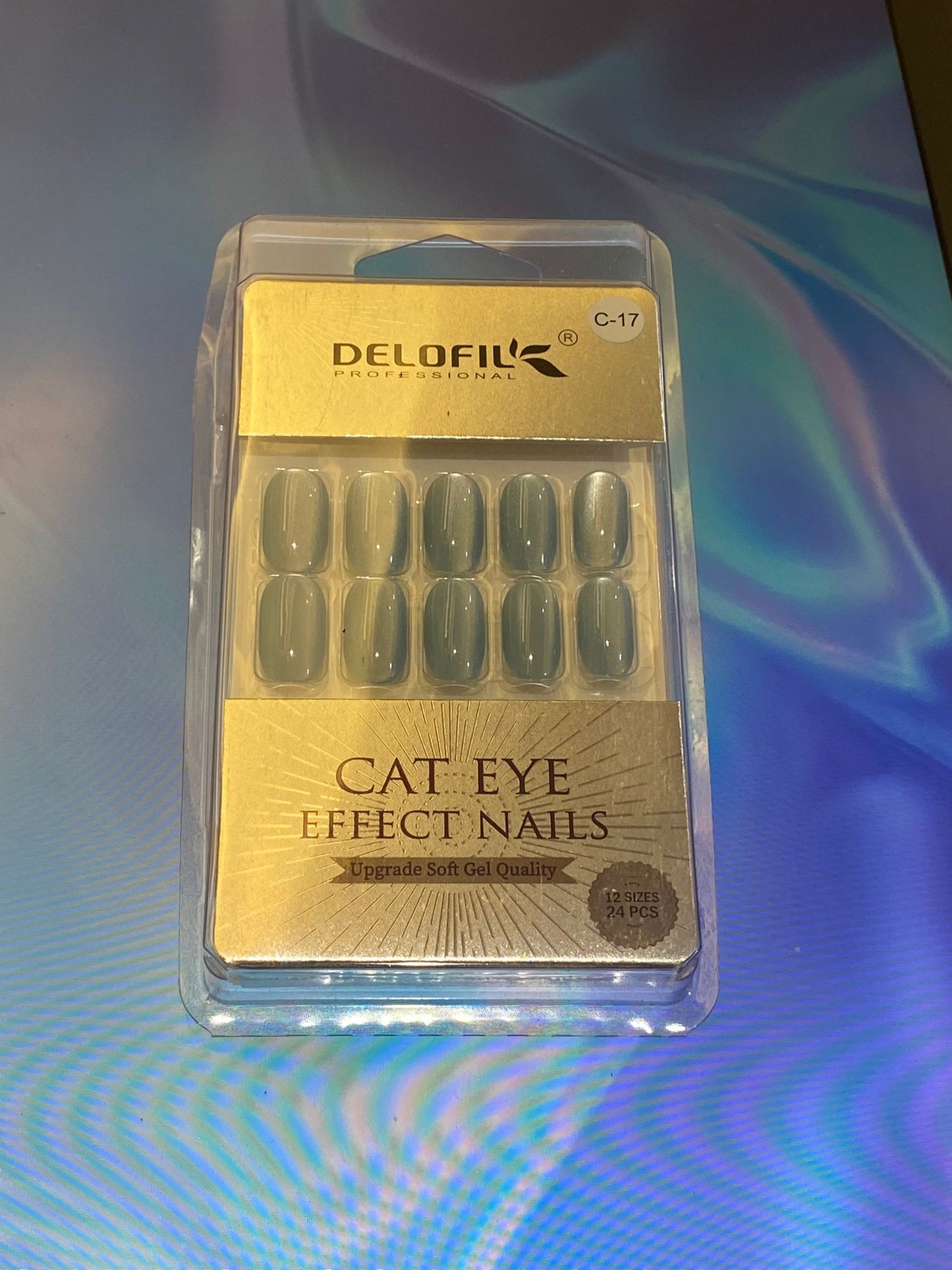 Delofil Cat Eye Artificial Nails 24 PC, C-17