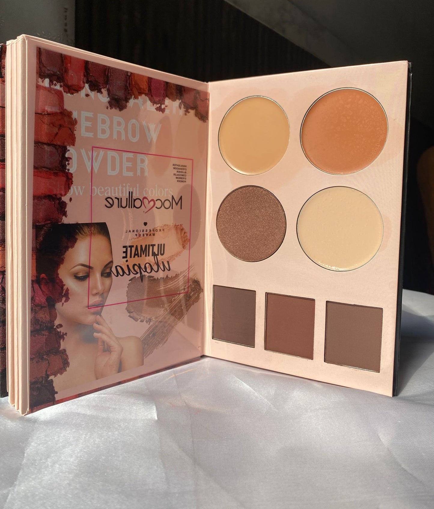 Mocallure Ultimate Utopia Makeup Book