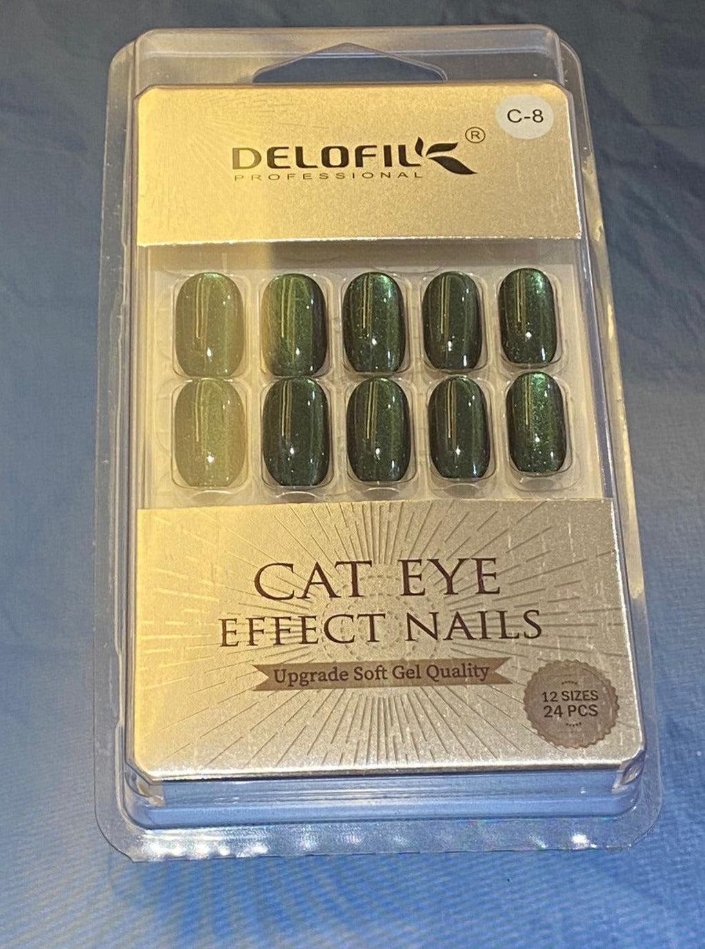 Delofil Cat Eye Artificial Nails 24 PC, C-8