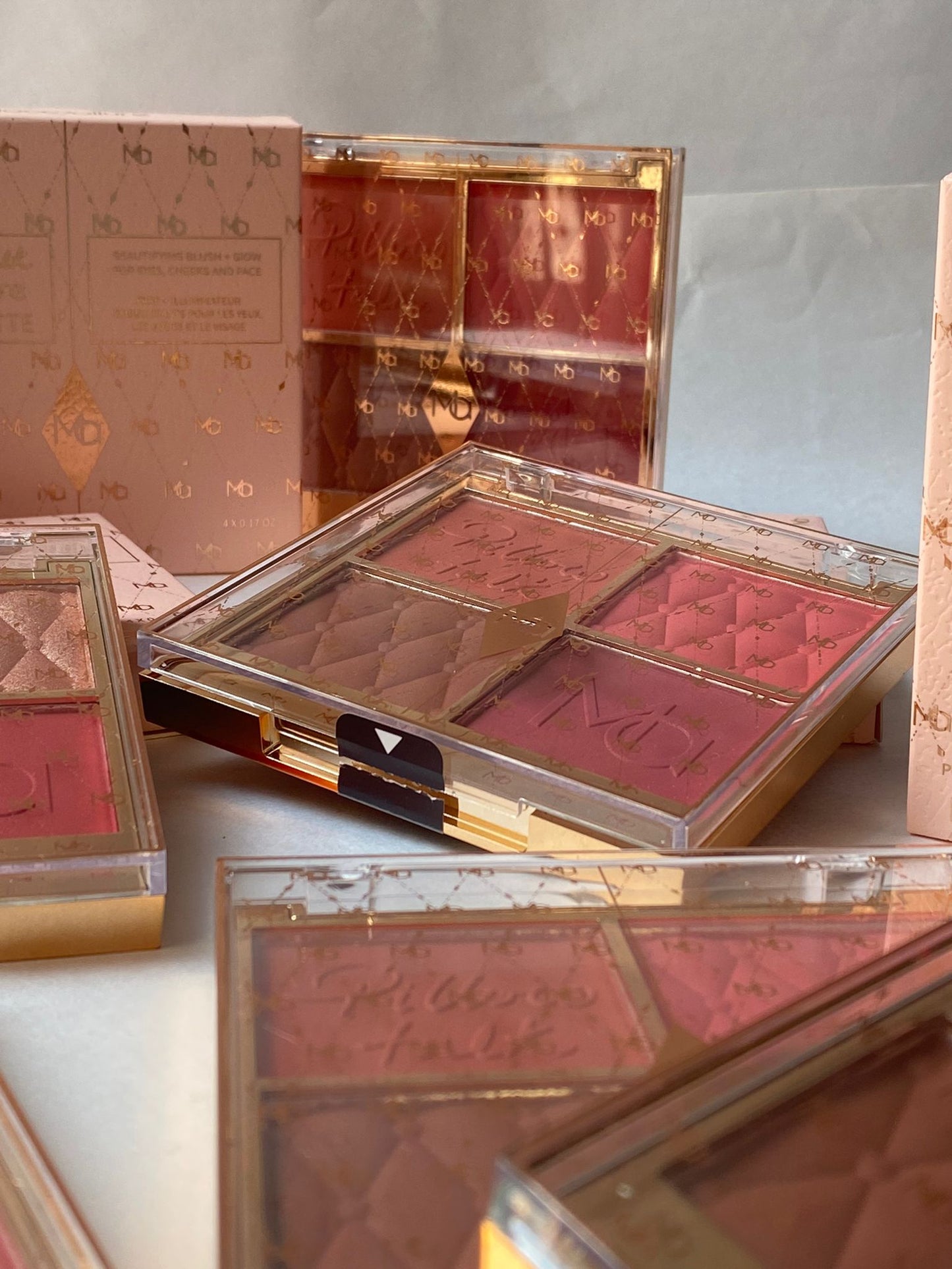 MOCALLURE Pillow talk Highlighter Blusher