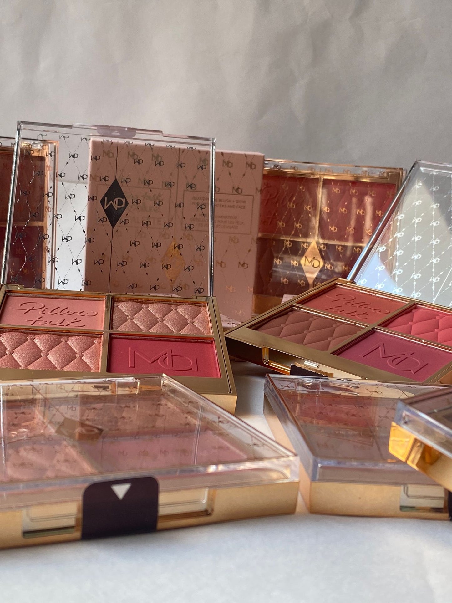 MOCALLURE Pillow talk Highlighter Blusher